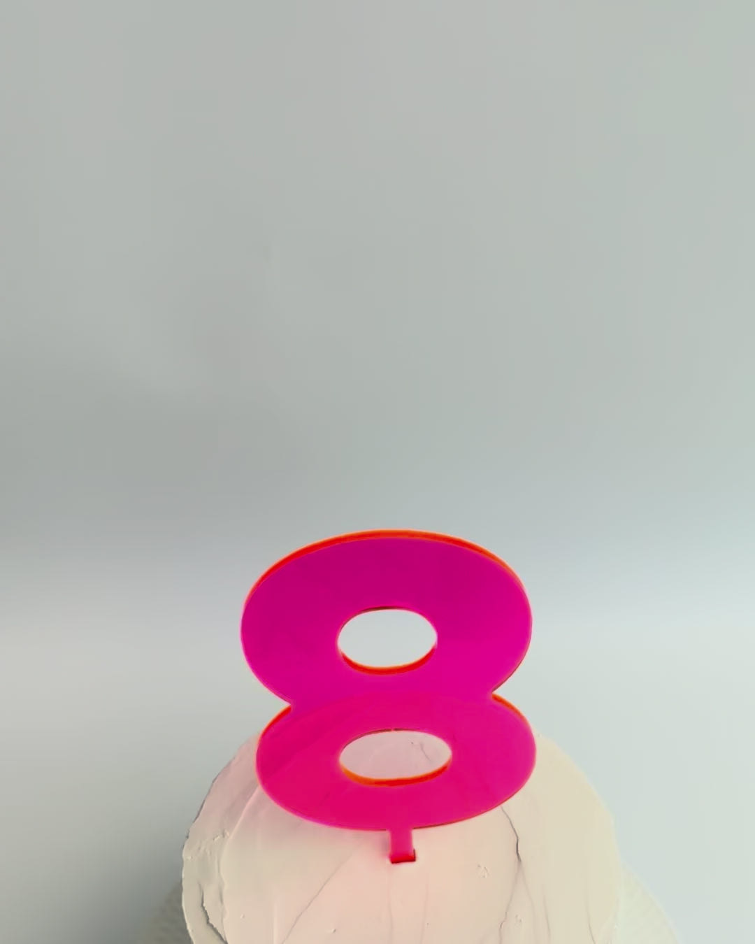 Hot neon pink cake topper number video
